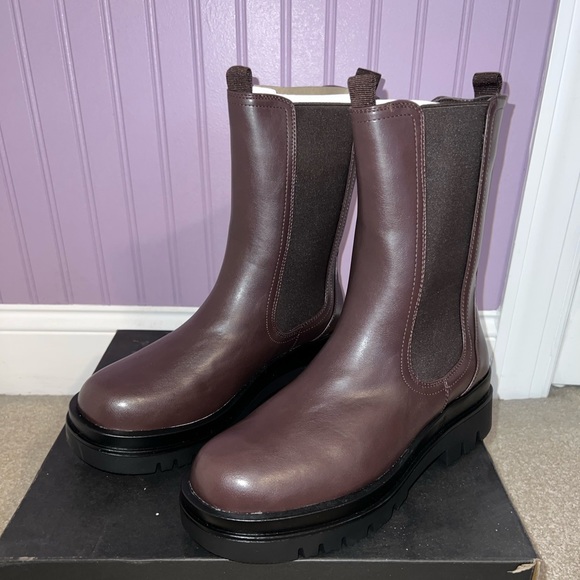 Shoedazzle Brown and Black Boots Women’s 10 - Picture 3 of 8